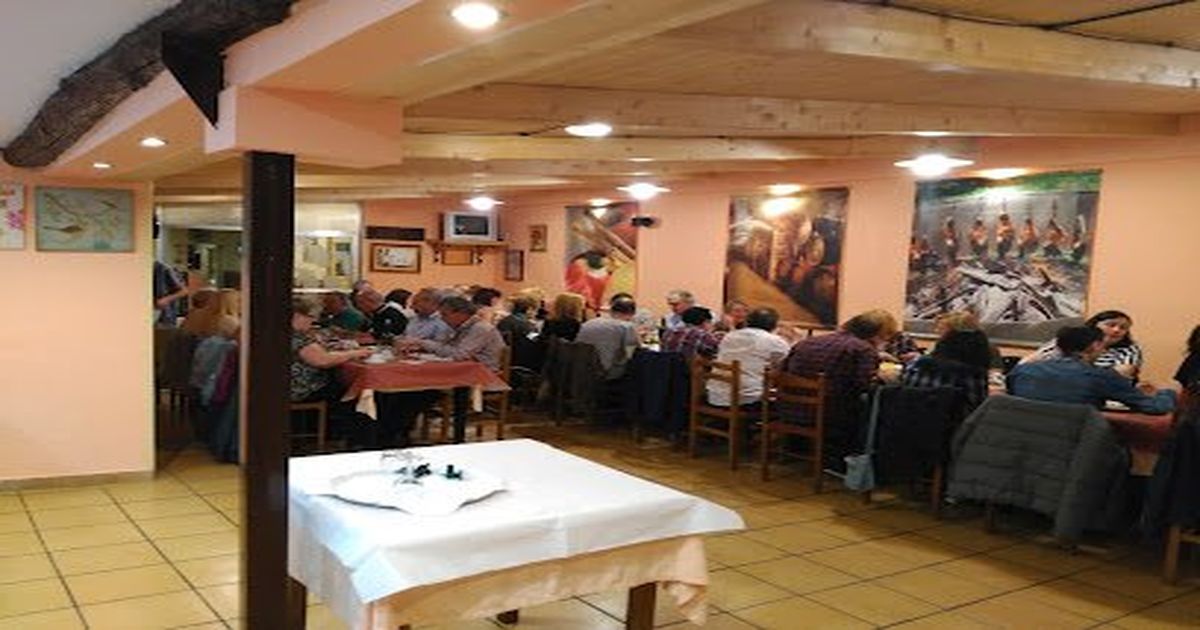Menu Del Día Café Vega Granda- Especialidad Cordero A La Estaca